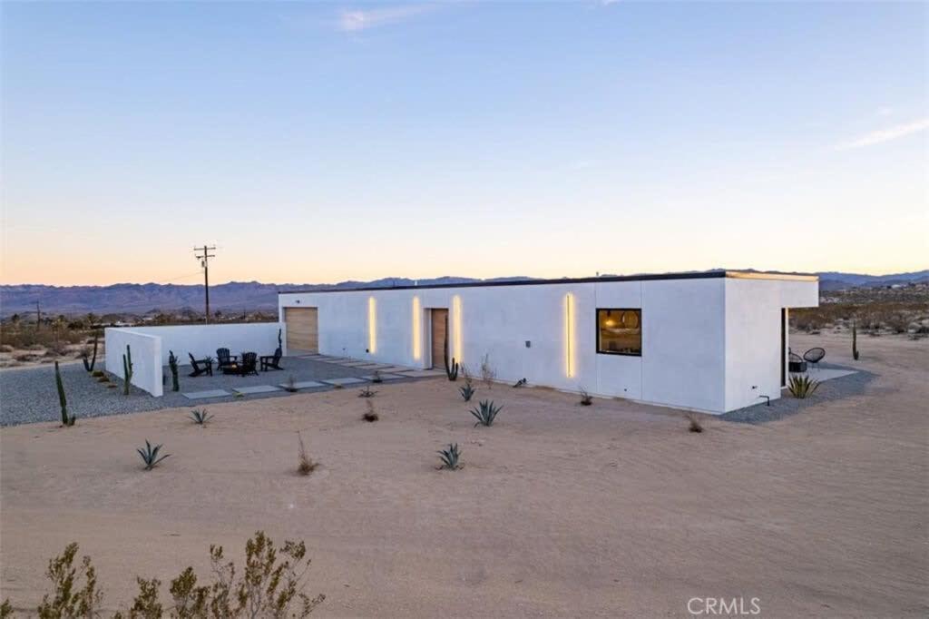 Skydweller - Joshua Tree Modern Villa Exterior photo