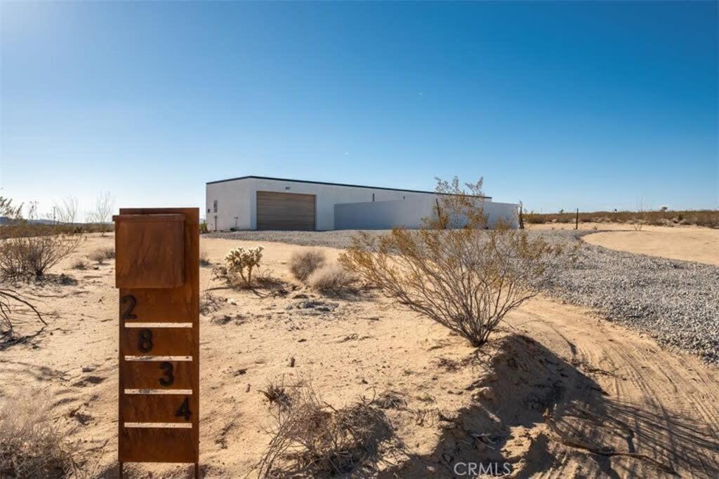 Skydweller - Joshua Tree Modern Villa Exterior photo